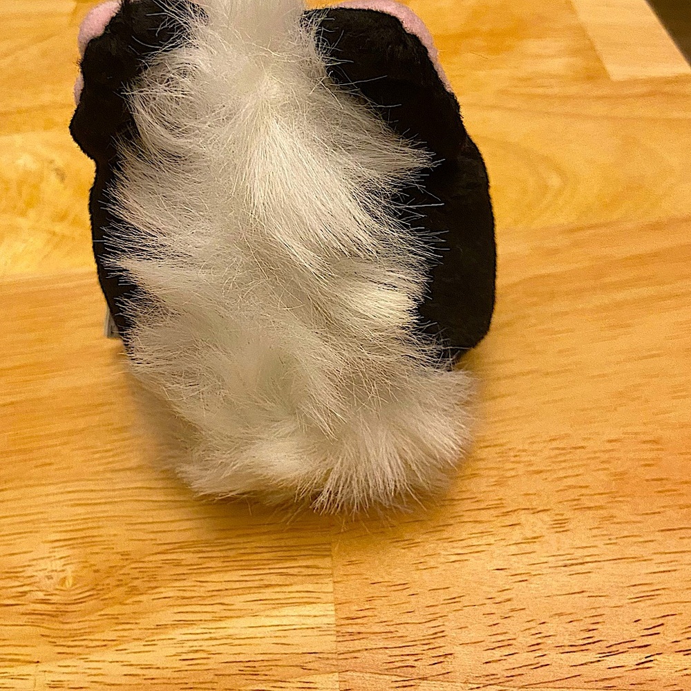 Black Furby Buddy Very Hungry 6” inches Bean Bag with Blue Eyes. - Picture 4 of 7